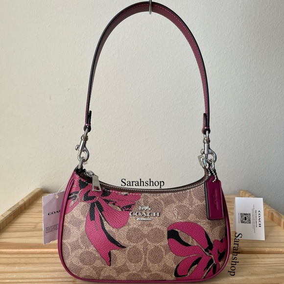 ✅Coach Teri Mini Crossbody In Signature Bow Print - Picture 1 of 15